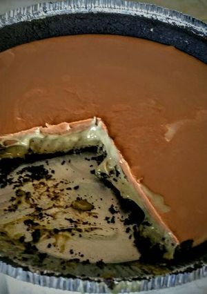 A picture of Easy No Bake Coffee Pistachio Peanut Butter Pie.