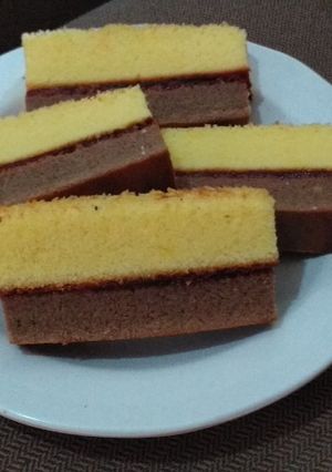 Foto resep Cake Kuning Telur Resep : Ibu Maria Liu // LE