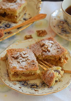 A picture of Apple and walnut slice.
