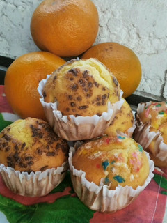 Una foto de Muffins de mandarina🍊 sin huevos