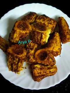 मसालेदार भरवा करेला(masaledar bharwa karele recipe in hindi) रेसिपी मुख्य फोटो