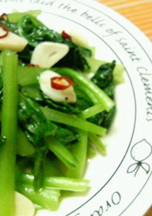 A picture of Favorite Way to Eat Komatsuna: Garlic Salt Stir-Fry.