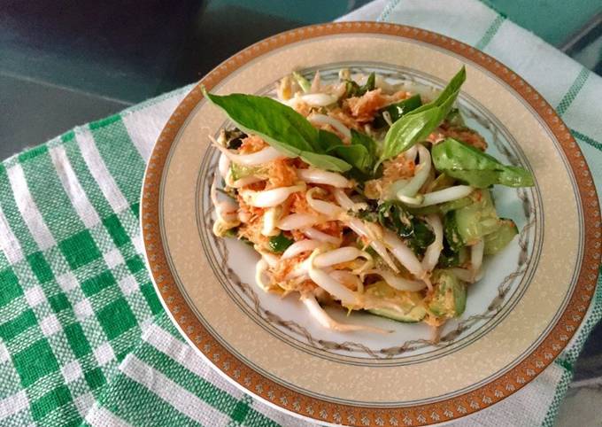 Langkah Mudah untuk Menyiapkan Urap Sayur Mentah / Urab Sayur Mentah, Lezat