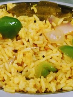 मिक्स व्हेज खट्टा पुलाव (mix veg khatta pulav recipe in marathi) रेसिपी चे मुख्य फोटो