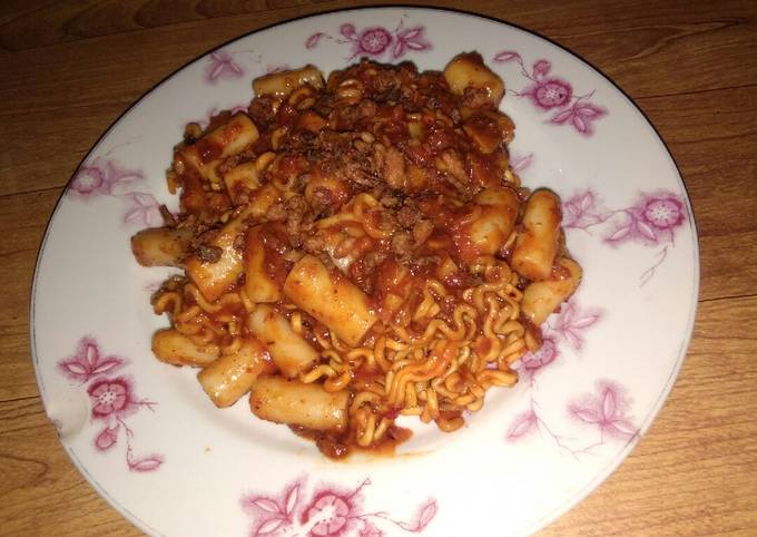 Resep Tteokbokki Sedap Korean Spicy Chicken Noodle Oleh Rahmah Bee