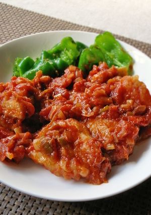 A picture of Tomato-Braised Chicken Breast.