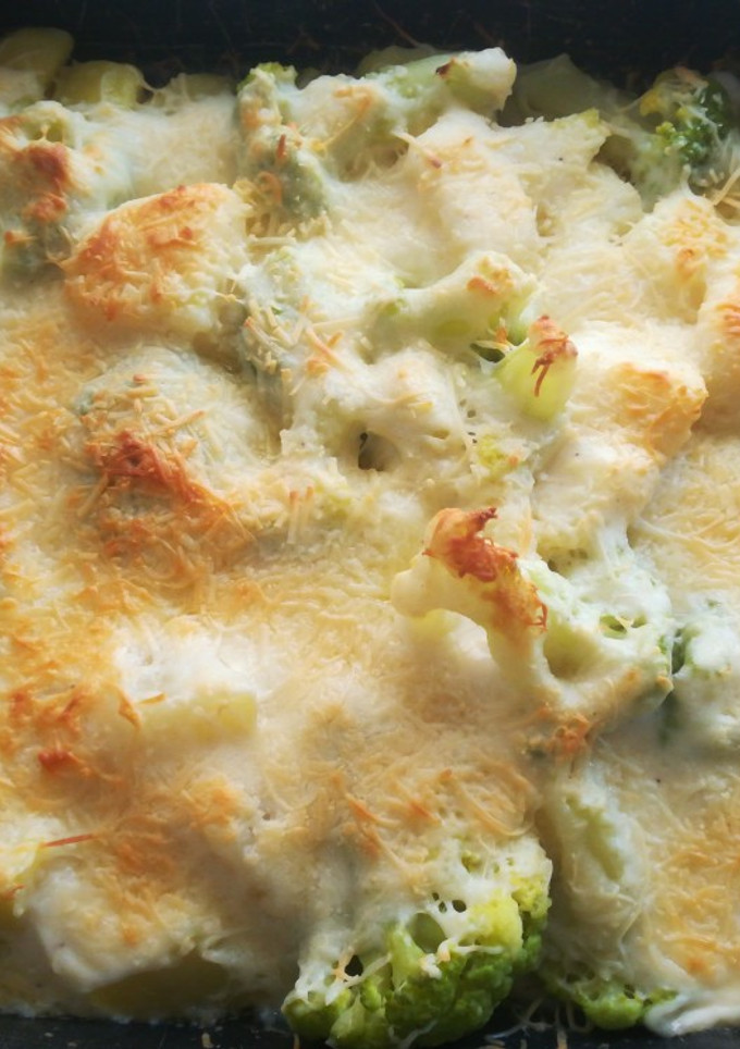 Una foto de Coliflor con patata gratinada