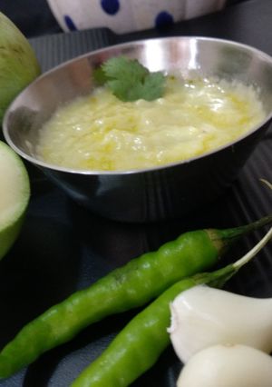 कैरी की चटनी (Keri ki chutney recipe in Hindi) रेसिपी मुख्य फोटो