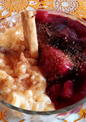 Una foto de CLÁSICO DE MAZAMORRA MORADA Y ARROZ CON LECHE 😋🇵🇪