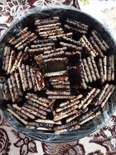 عکسی از دستور کیک یخچالی تو قالب کمربندی