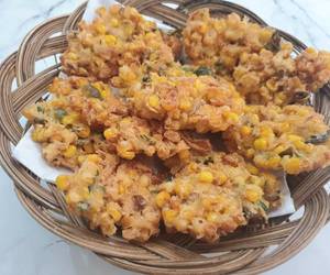 Cara Memasak Bakwan Jagung Renyah Mantul Banget