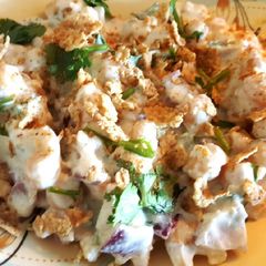 A picture of Yogurt chickpea salad with herbs n spice 😊.