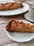 TORTA CON PANNA, MELE E MANDORLE