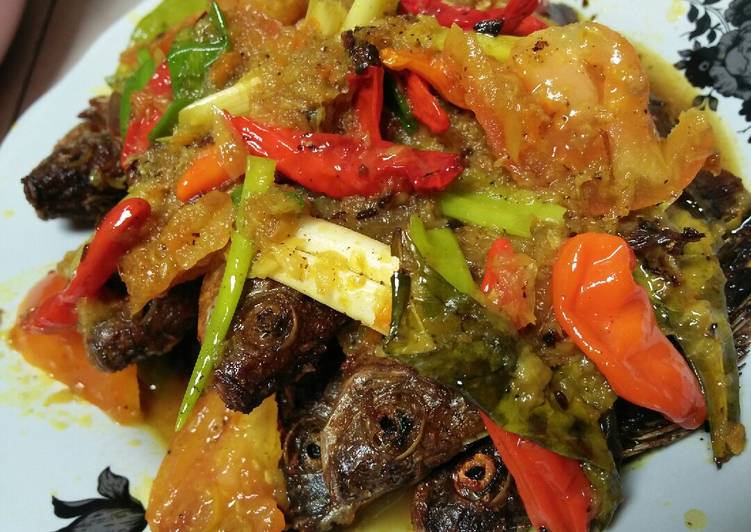 Resep Bumbu kuning Geboy mujair Lezat