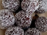 Una foto de trufas de cacao