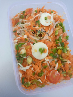 A picture of Simple salad.