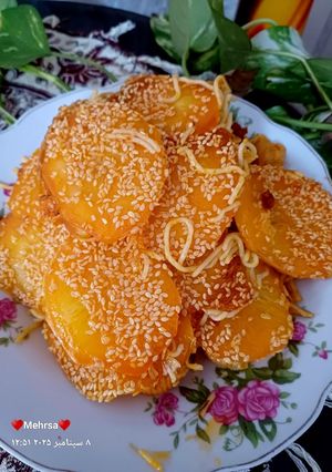 عکسی از دستور 🪷ته دیگ سیب زمینی کنجدی🪷