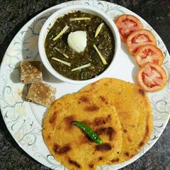 A picture of Makki Ki roti.
