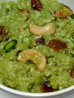 દૂધીનો હલવો (Dudhi No Halwo Recipe In Gujarati) રેસીપી મુખ્ય ફોટો