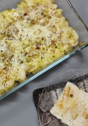 A picture of Classic Mac & Cheese.