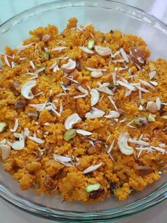 A picture of Egg halwa.