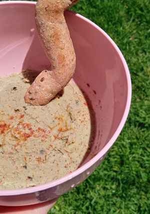 Una foto de Hummus de berenjena🌺