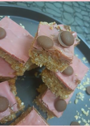 A picture of Oats crispy bars (no bake).
