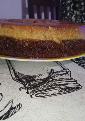 Una foto de Chocoflan