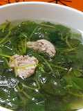 Canh rau má nấu thịt thanh nhiệt