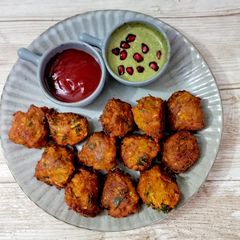 A picture of Leftover dal with lauki fritters.