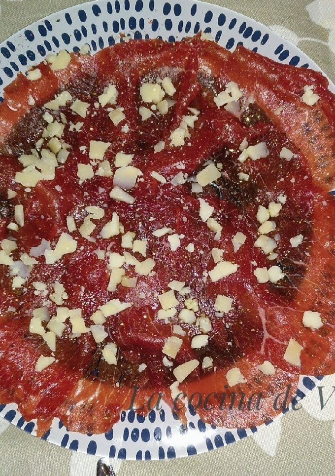 Una foto de Carpaccio de ternera