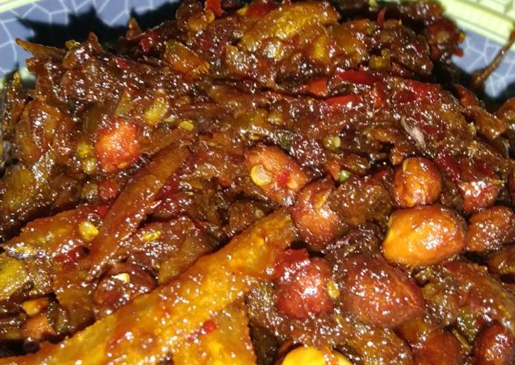 Resep masakan Balado kering TerKa (Teri Kacang) | Cara Membuat Balado kering TerKa (Teri Kacang) Yang Sempurna