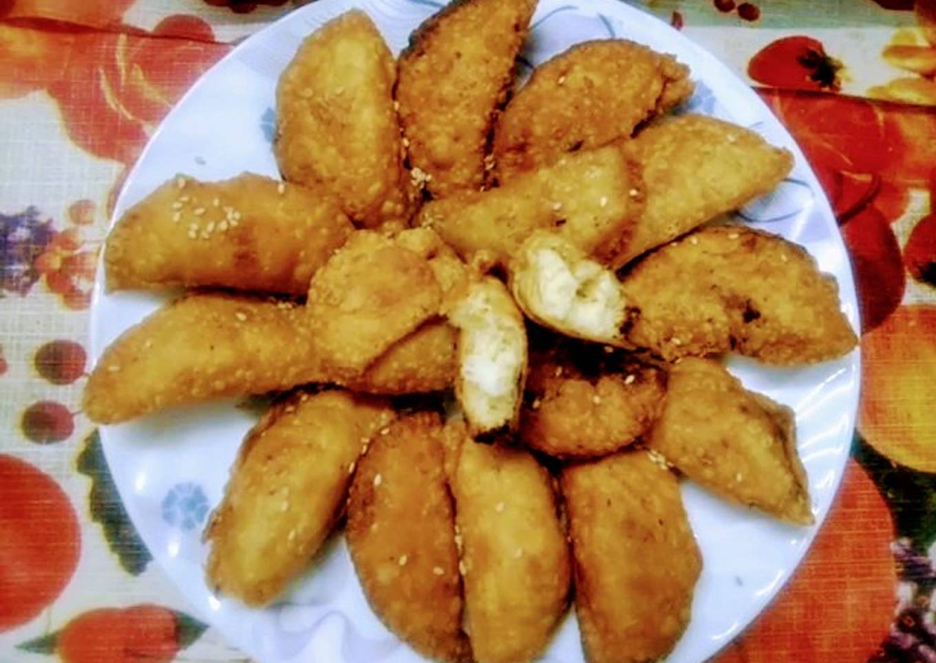 Delicious Mawa Gujiya