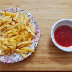 A picture of Air Fried French Fries with Chilli Sauce 🍟🌶.