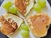 A picture of pans pancake
