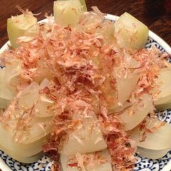 A picture of ★Microwave Onion like Flower★.