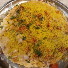 A picture of Masala papad.