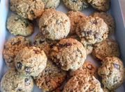 Una foto de galletas de chía con aceite de coco