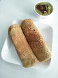 Mixed Daal Dosa With Oats And Rajgira (Daal Adai)