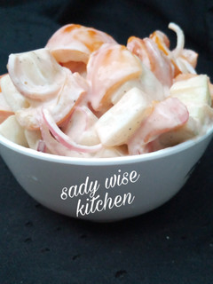 Cucumber & Apple Salad ainihin hoton girkin