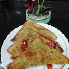 A picture of Sprouted Moong Dal Bread Chilla.