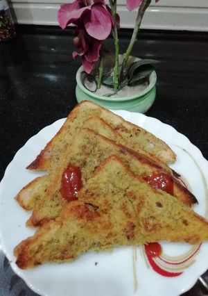 A picture of Sprouted Moong Dal Bread Chilla.
