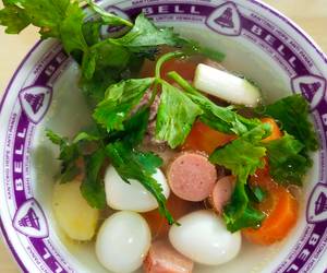 Resep Mudah Sop ayam sosis telor puyuh Nikmat Lezat