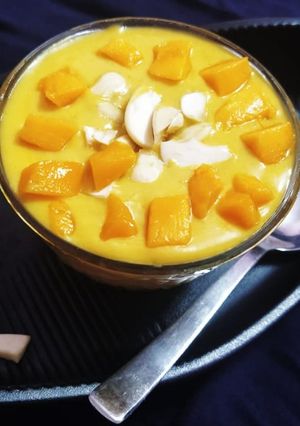 मैंगो फिरनी (Mango firni recipe in Hindi) रेसिपी मुख्य फोटो