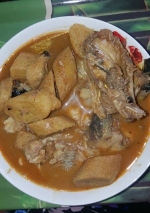 A picture of Plantain & catfishPeppersoup.