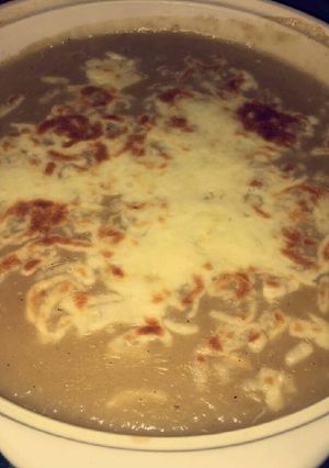 صورة لوصفة شوربة كريمة البصل مع الجبنة