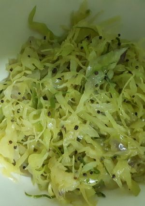A picture of Quick Cabbage with Mustard seeds.