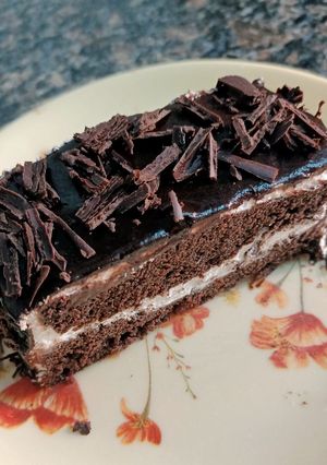 A picture of Chocolate Truffle Pastry.