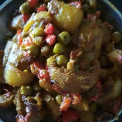 A picture of Tinda matar tomato stir fry.