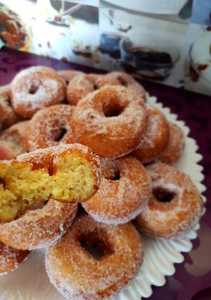 Una foto de Hoy toca receta de roscos, fáciles y rápidos, y además súper buenos, a quien le gustan???